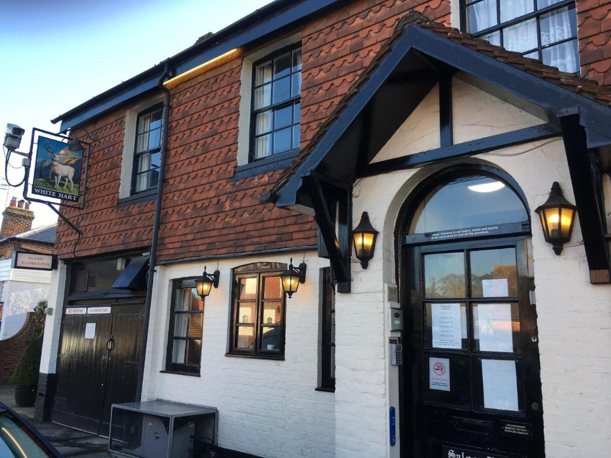 The White Hart Pub And Rooms クランリー エクステリア 写真