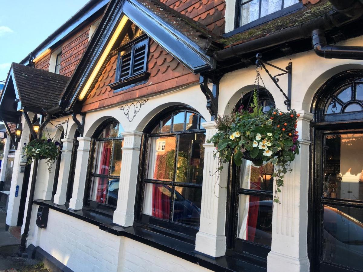 The White Hart Pub And Rooms クランリー エクステリア 写真